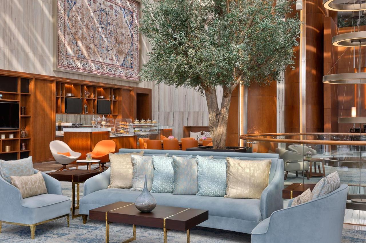 Jeddah Marriott Hotel Madinah Road Εξωτερικό φωτογραφία The lobby of the hotel